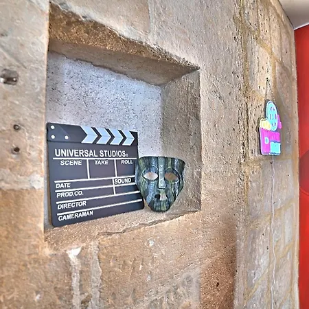 Olympia - Terrasse, Parking Gratuit, Theme Cinema, Coeur De Ville, Rez De Chaussee, Fibre Tv 4K
