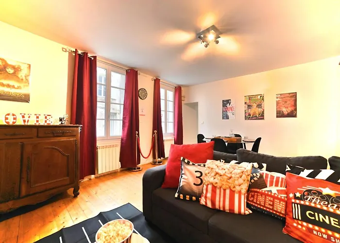 Olympia - Terrasse, Parking Gratuit, Thème Cinéma, Coeur De Ville, Rez De Chaussée, Fibre, Tv 4k Appartement *